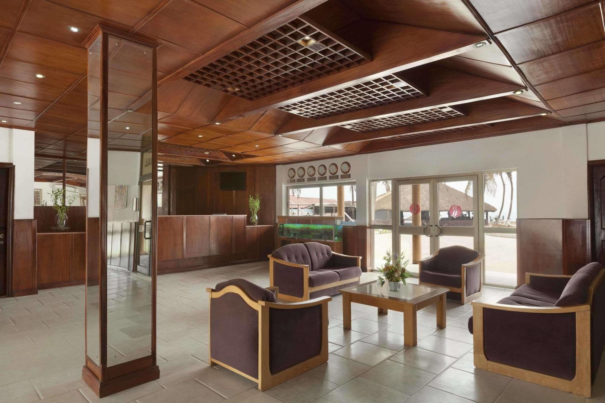 Ramada Resort Accra Exteriér fotografie