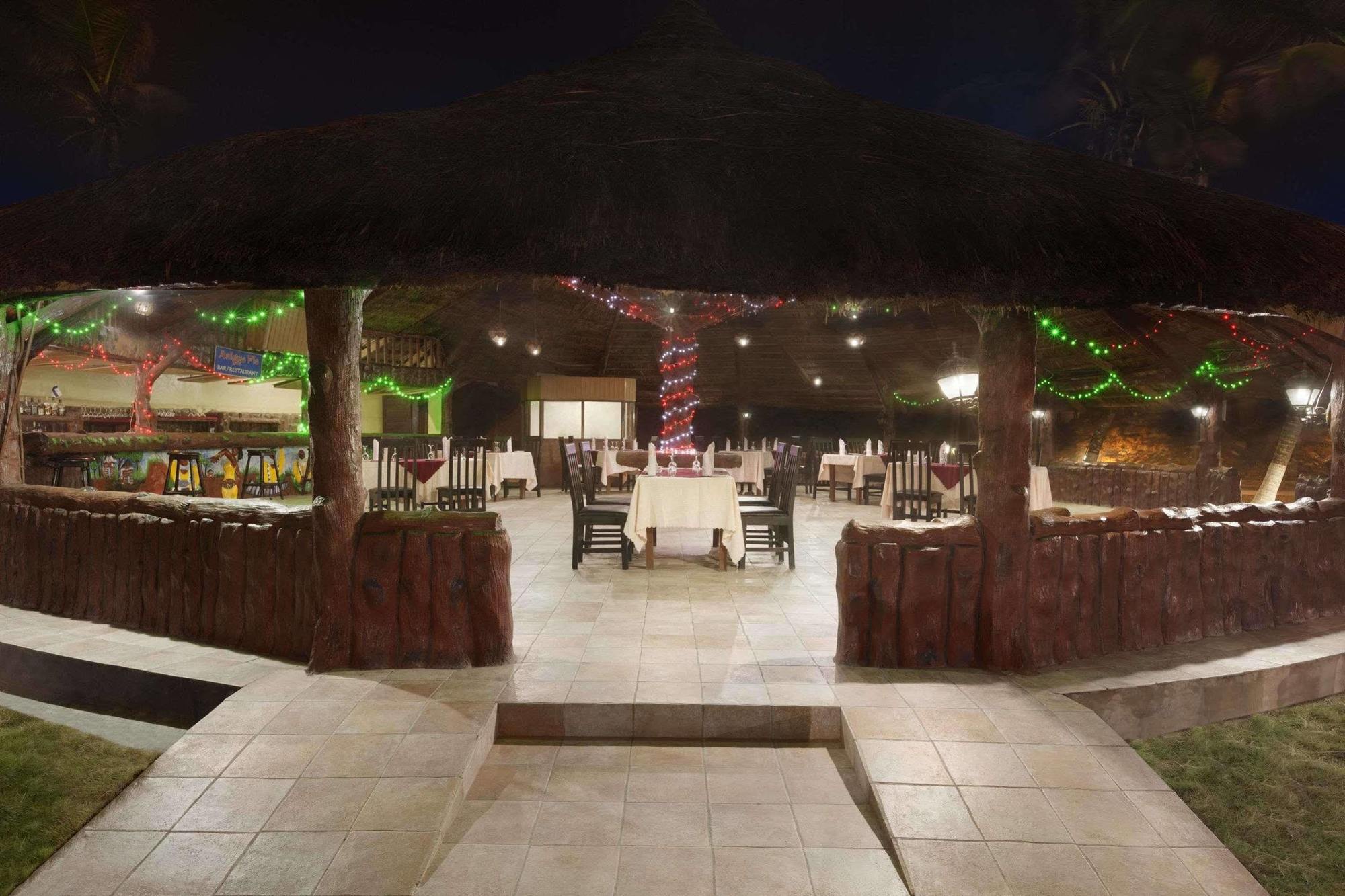 Ramada Resort Accra Exteriér fotografie