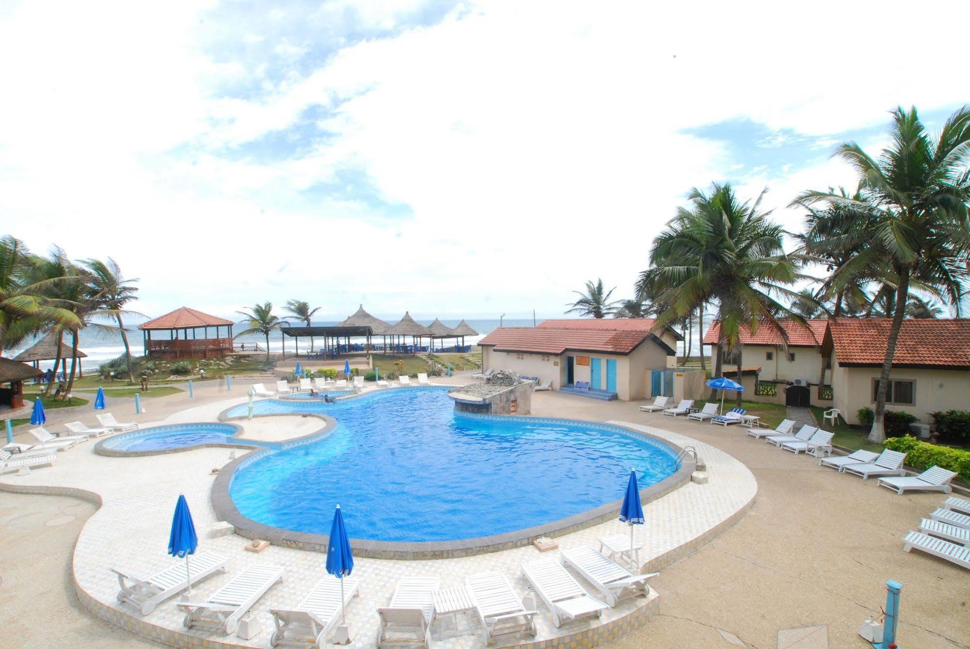 Ramada Resort Accra Exteriér fotografie